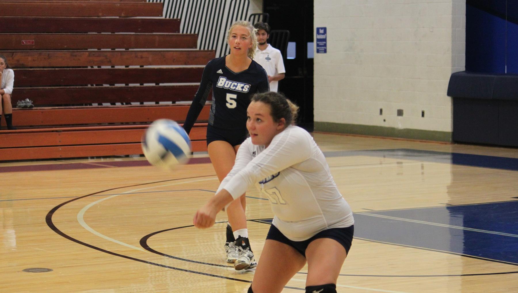 Volleyball Sweeps Luzerne on Sophomore Night