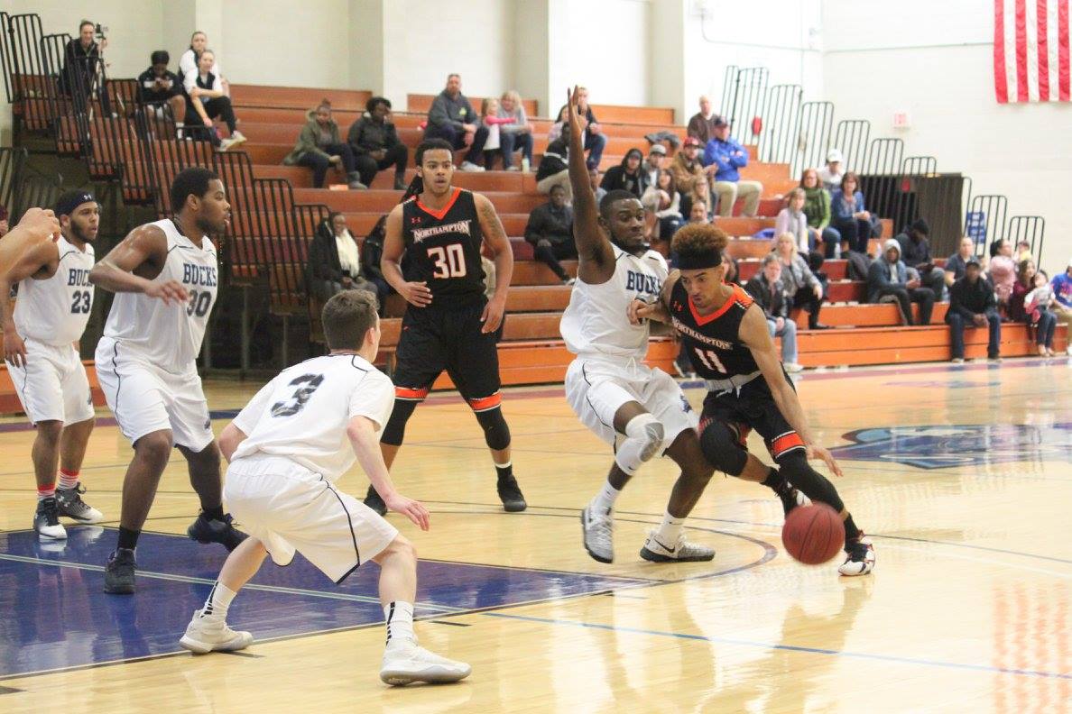 Men's Basketball Defeated in Home Finale